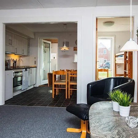 6 Person Holiday In R M Semesterbostad *