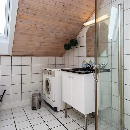 6 Person Holiday In R M * Sønderby