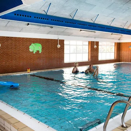 6 Person Holiday In R M Semesterbostad Sønderby